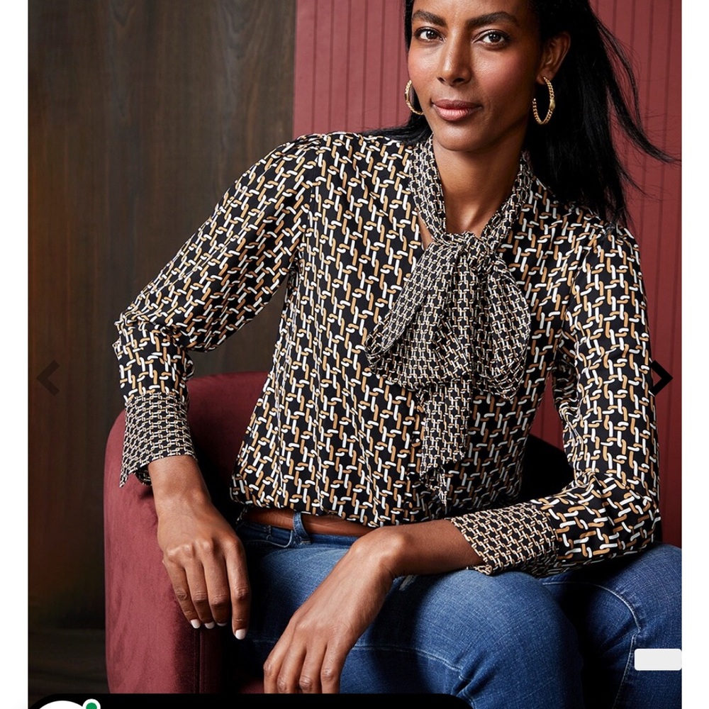 Chico’s Petite Medium Geometric Link Bow Blouse - Chico’s 1P) NWT